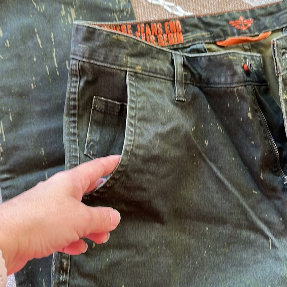 Dockers/Levi Strauss Alpha Green Graffiti Khaki Jeans size 34x32 Slim Tapered - Picture 5 of 16